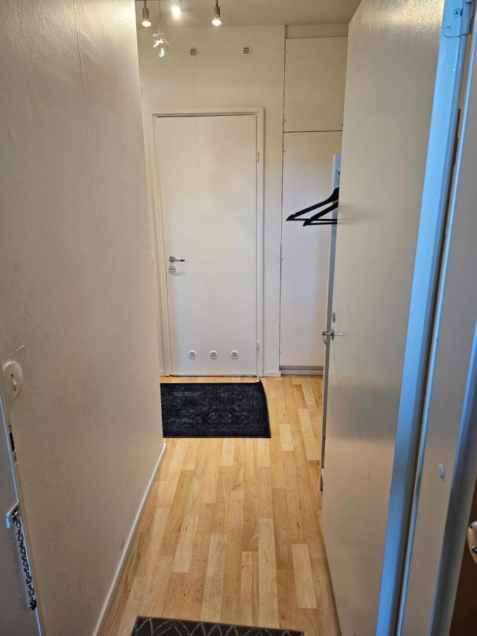 Comfortable 1 Bedroom Apartment In הלסינקי מראה חיצוני תמונה